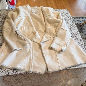 90s  ColdwaterCreek Southwest/Navajo/tribal plush blanket coat white size 16